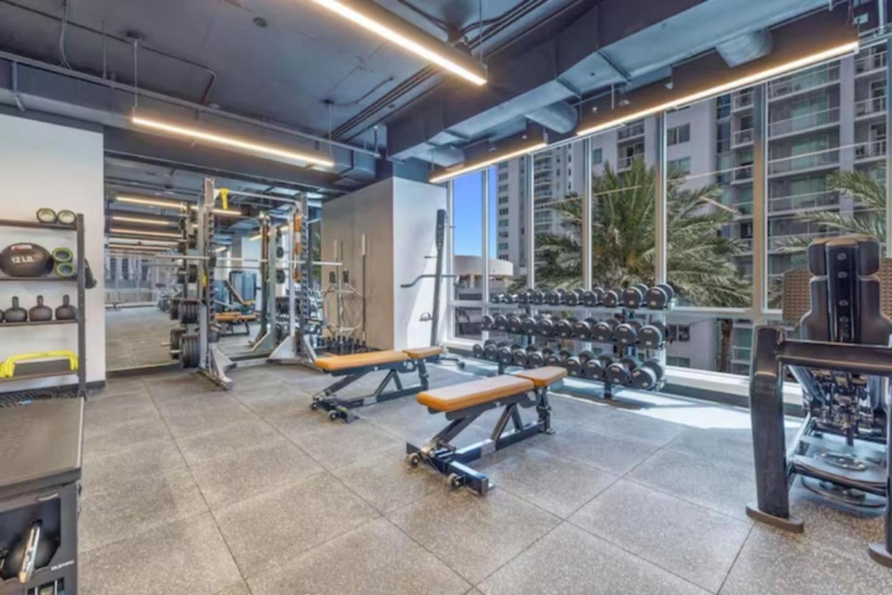 Upscale Ocean View Studio Pool And Gym Villa Miami Eksteriør billede